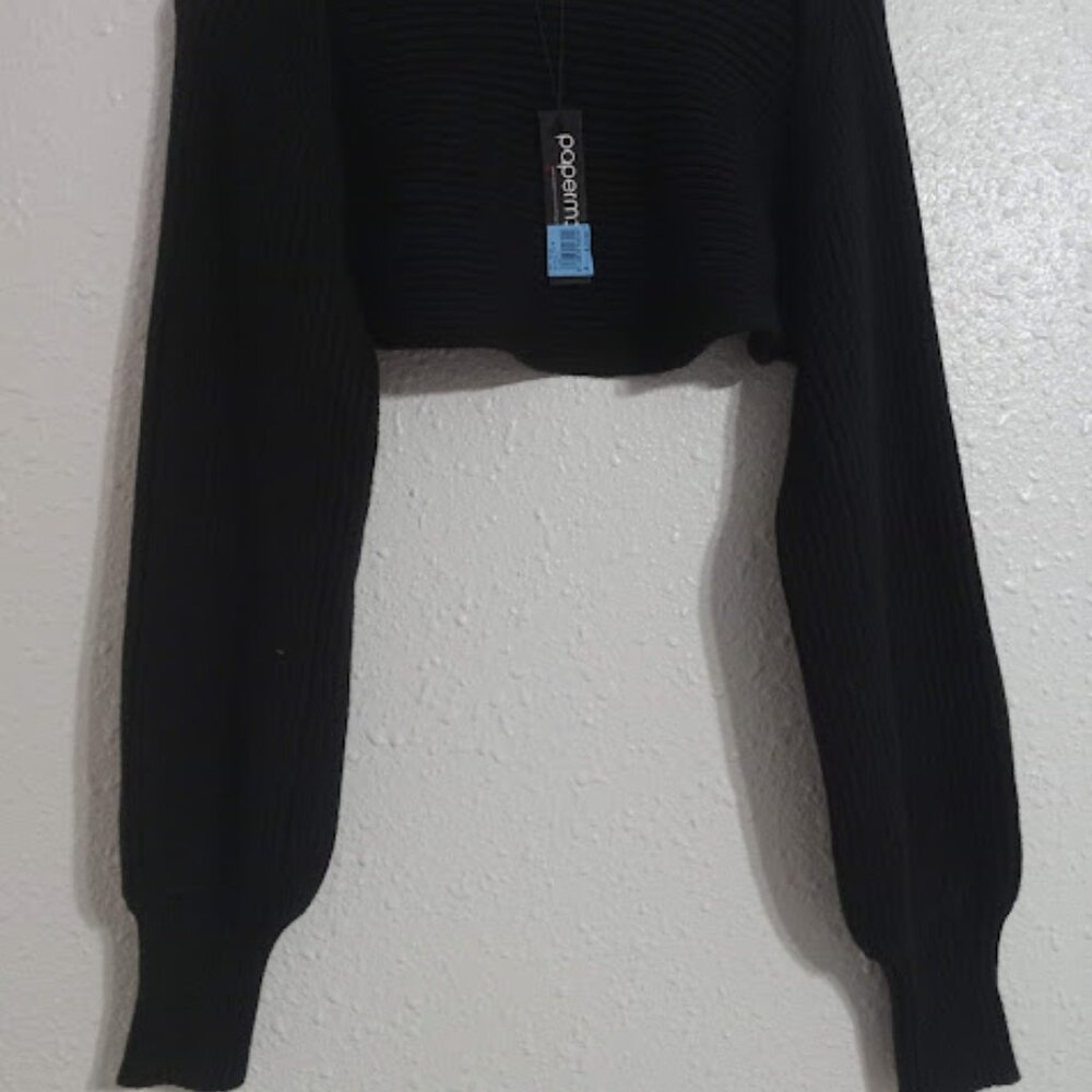 PAPERMOON  -  KNIT SHRUG